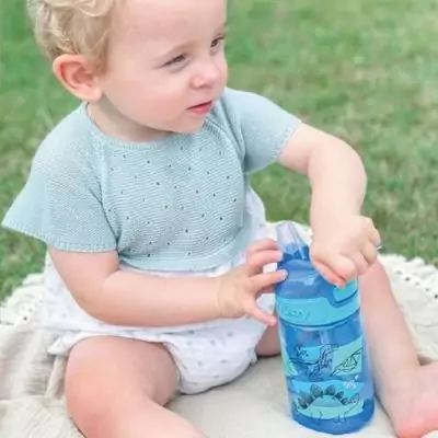 Ensemble de 2 gourdes NUBY - Incroyable Gulp - Dinosaures Ensemble de 2 gourdes NUBY - Incroyable Gulp - Dinosaures