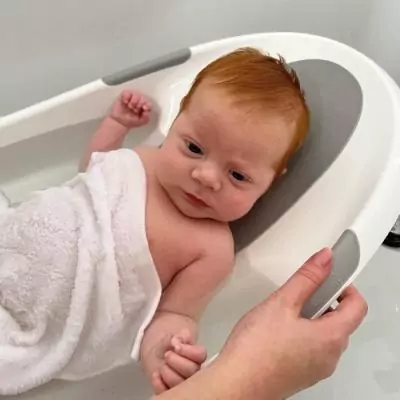 Baignoire bébé NUBY Dr.Talbot's - Confort et sécurité assurés Baignoire bébé NUBY Dr.Talbot's - Confort et sécurité assurés