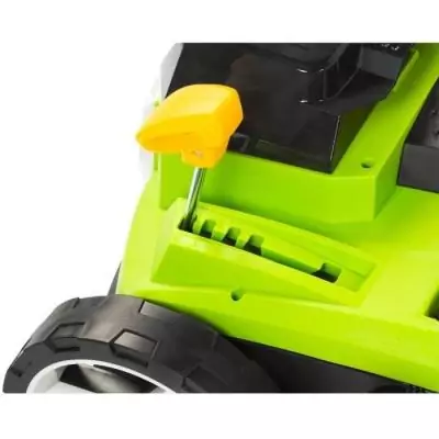 Scarificateur de pelouse sans fil Fieldmann - FZV 70905-0: un jardin impeccable