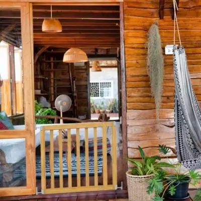 Barrière de sécurité enfant personnalisable: facile à installer! Barrière de sécurité enfant personnalisable: facile à installer!