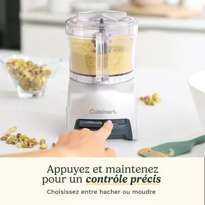 Hachoir électrique CUISINART Pixie Chopper - Compact et puissant Hachoir électrique CUISINART Pixie Chopper - Compact et puissant