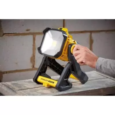 Lampe Projecteur - Stanley Fatmax - SFMCL030B-XJ - LED - 18V - 750 a 1850 Lumens - Sans Batterie