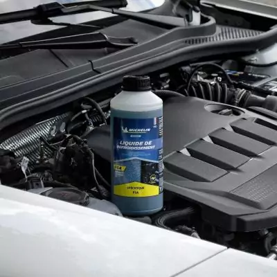 Liquide de refroidissement - MICHELIN - Bleu - Adapté aux normes PSA - 1L